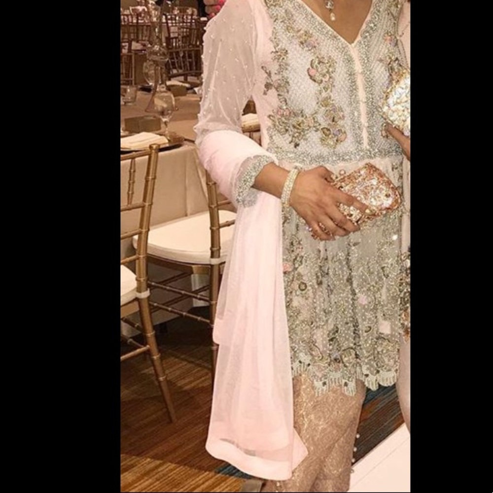 NWOT Pakistani heavy formal party salwar kameez